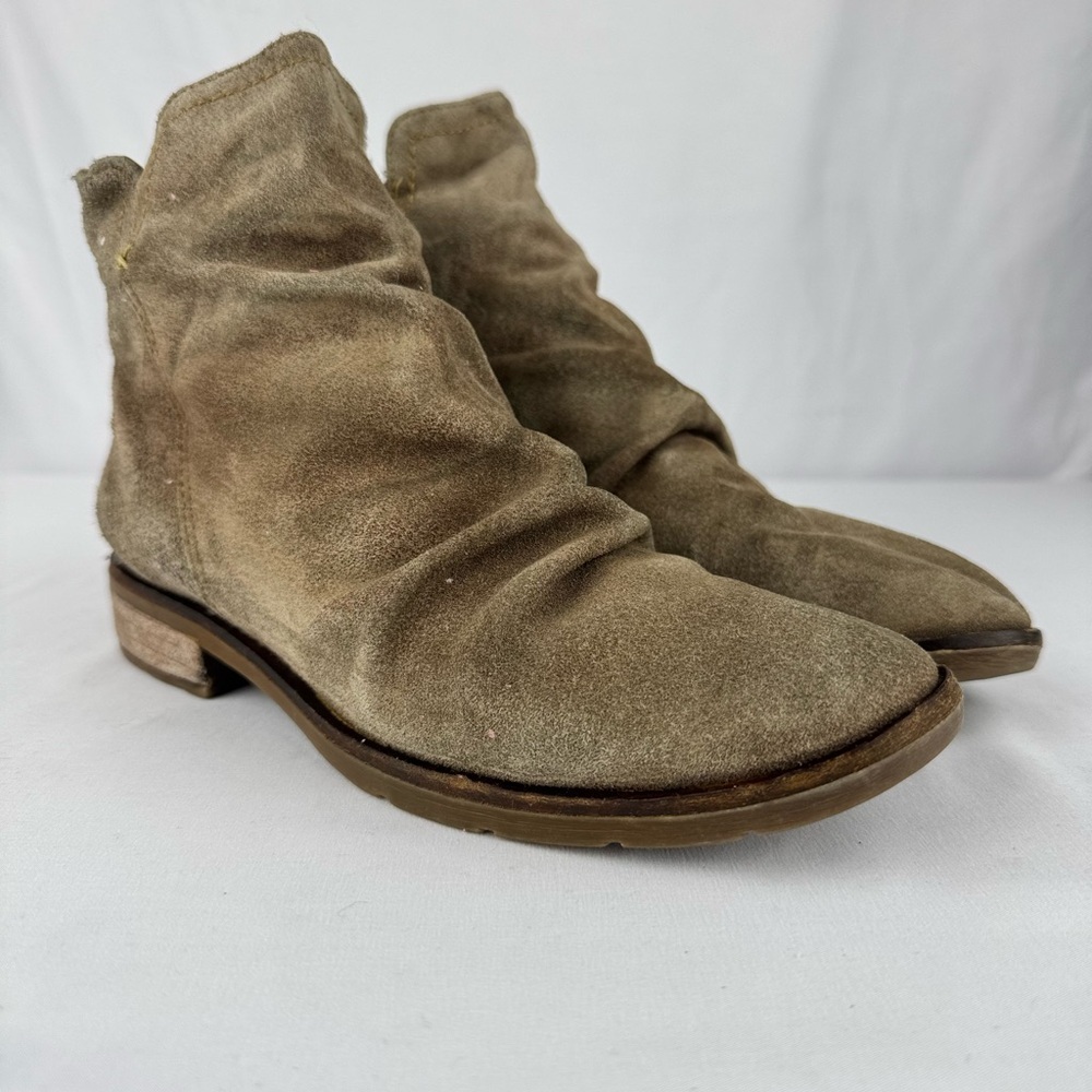 Sofft Beckie Suede and Leather Zippered Ankle Bootie